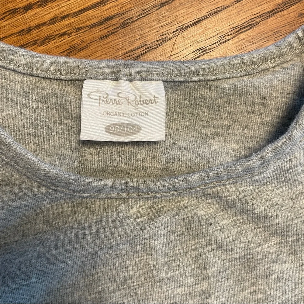Gray 'Lights Out' Long Sleeve Kids Tee by